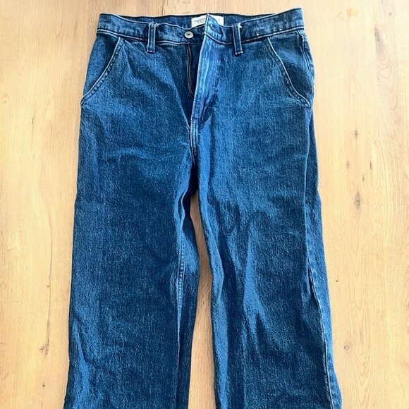 Abercrombie and Fitch Curve Love Size 28(06) High Rise 90's Relaxed Jeans - Picture 1 of 5